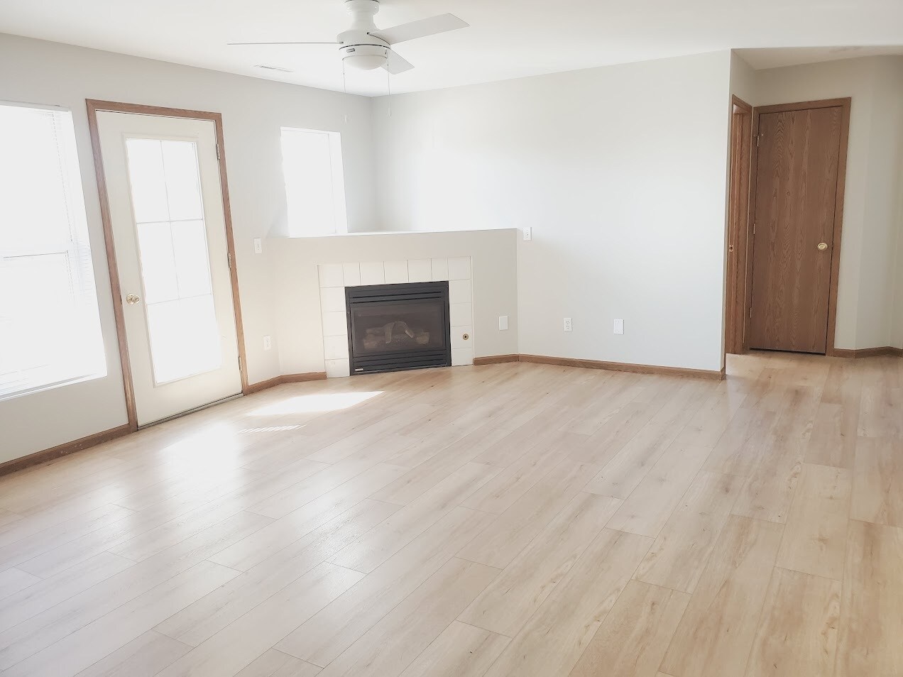 Building Photo - 1200 Murray St NE