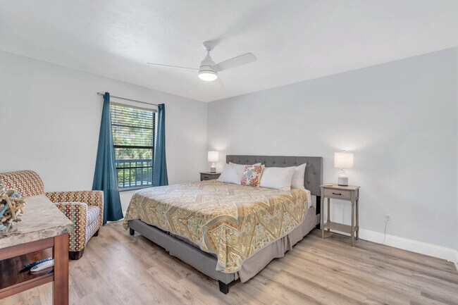 Building Photo - 600 Neapolitan Way