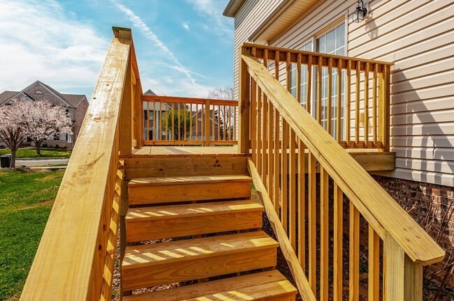 Building Photo - 133 Cabin Branch Cir