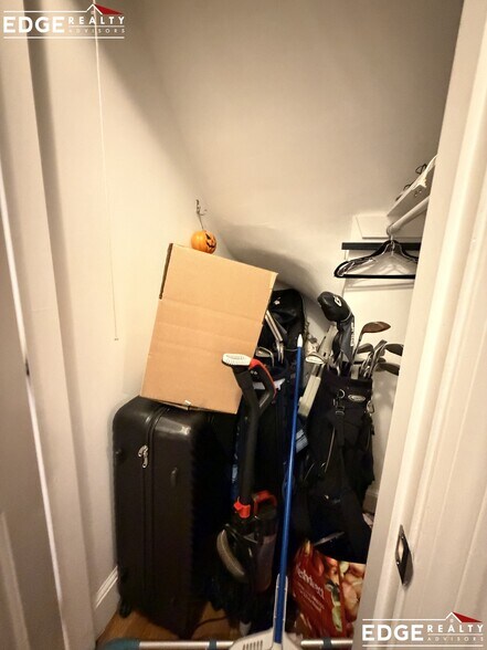 Building Photo - 1798 Beacon St