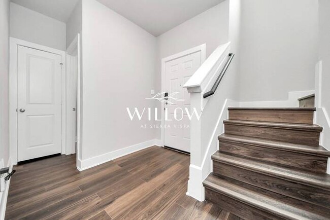 Building Photo - Incredible 3-Bedroom Home – 6 Weeks FREE R...