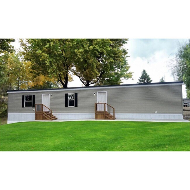 Primary Photo - 103 Hollyhock Ln