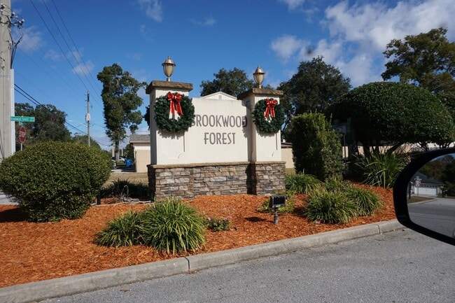 Building Photo - 3 bedroom townhome in Arlington