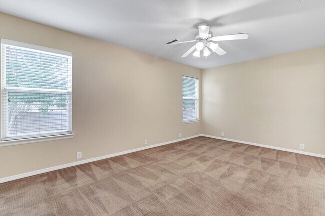 Building Photo - ***APPLICATION CURRENTLY UNDER REVIEW***Tw...