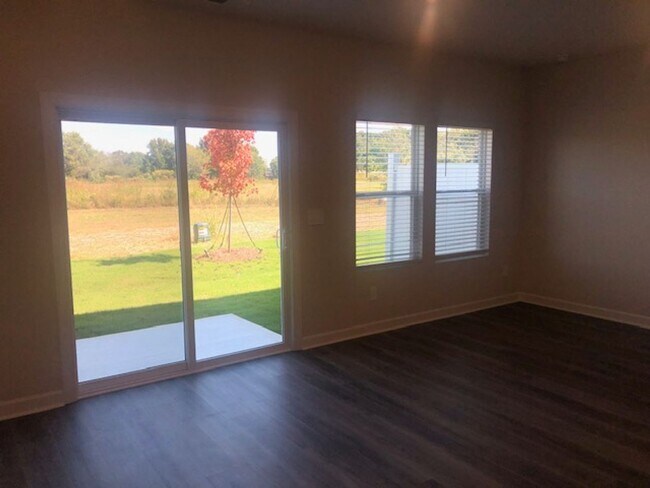 Building Photo - 1802 Braemar Vlg Dr