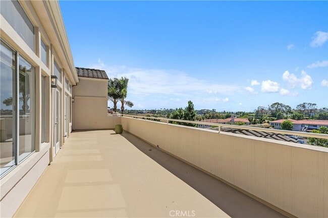 Building Photo - 35 Costa Brava