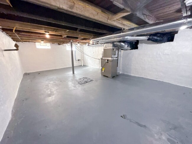 Building Photo - Fully Remodeled 3-Bedroom Home for Rent in Columbus – Modern Upgrades & Spacious Living | $1,640/mo