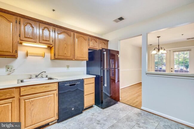 Building Photo - 11801 Rockaway Ln