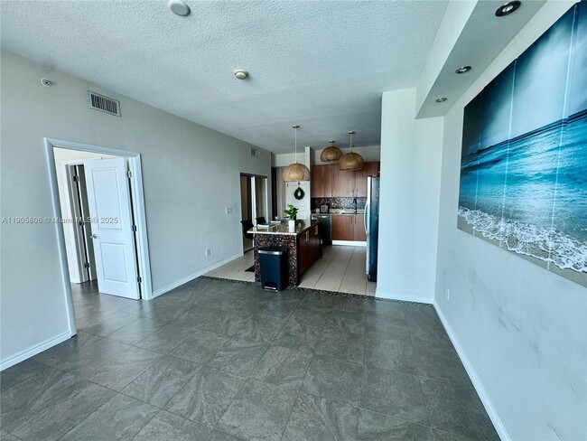 Building Photo - 1945 S Ocean Dr