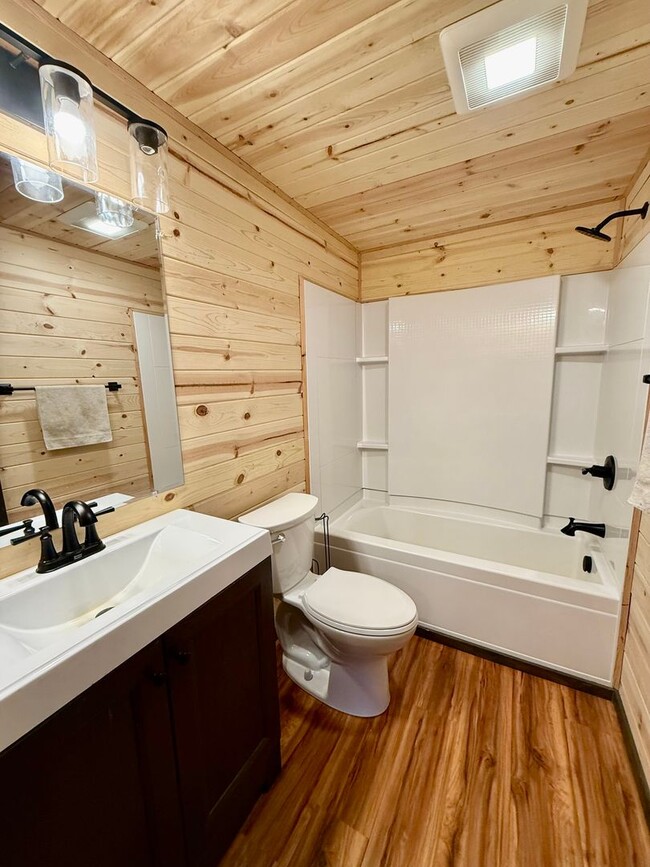 Building Photo - 49179 Scorpio Ct