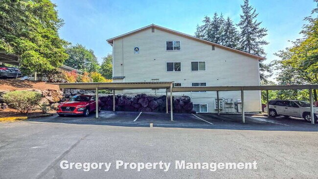 Building Photo - 9474 Woodinville Redmond Rd NE