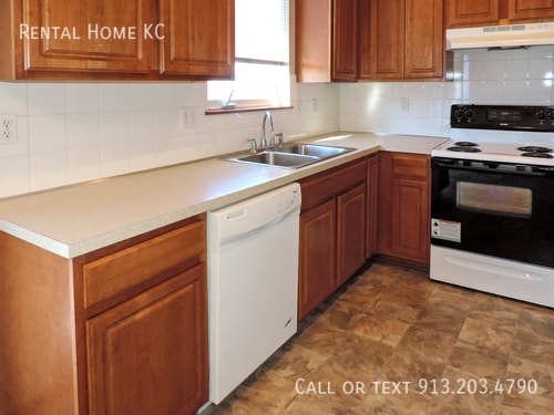 Building Photo - 23504 W 74th Terrace