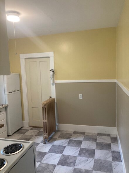 Kitchen - 291 French St