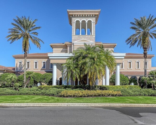 Building Photo - Annual Rental: Elegant 3-Bedroom, 2.5-Bath Home in the Gated Lakewood Ranch Country Club