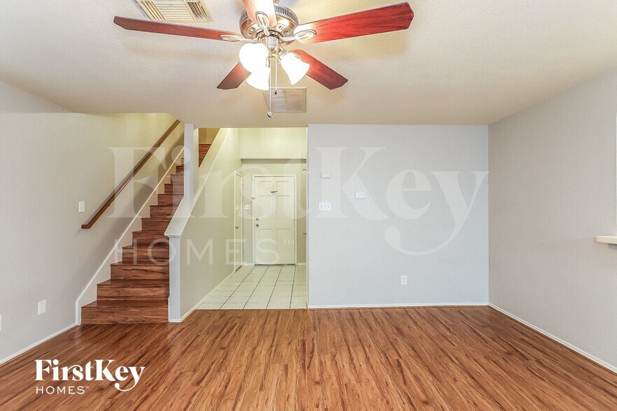 Building Photo - 8614 E Rachlin Cir