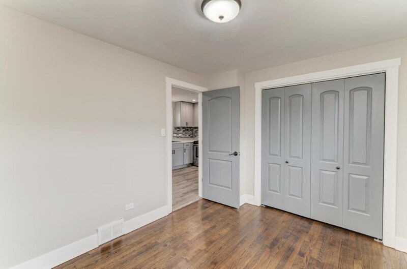 Building Photo - 11209 S Laflin St