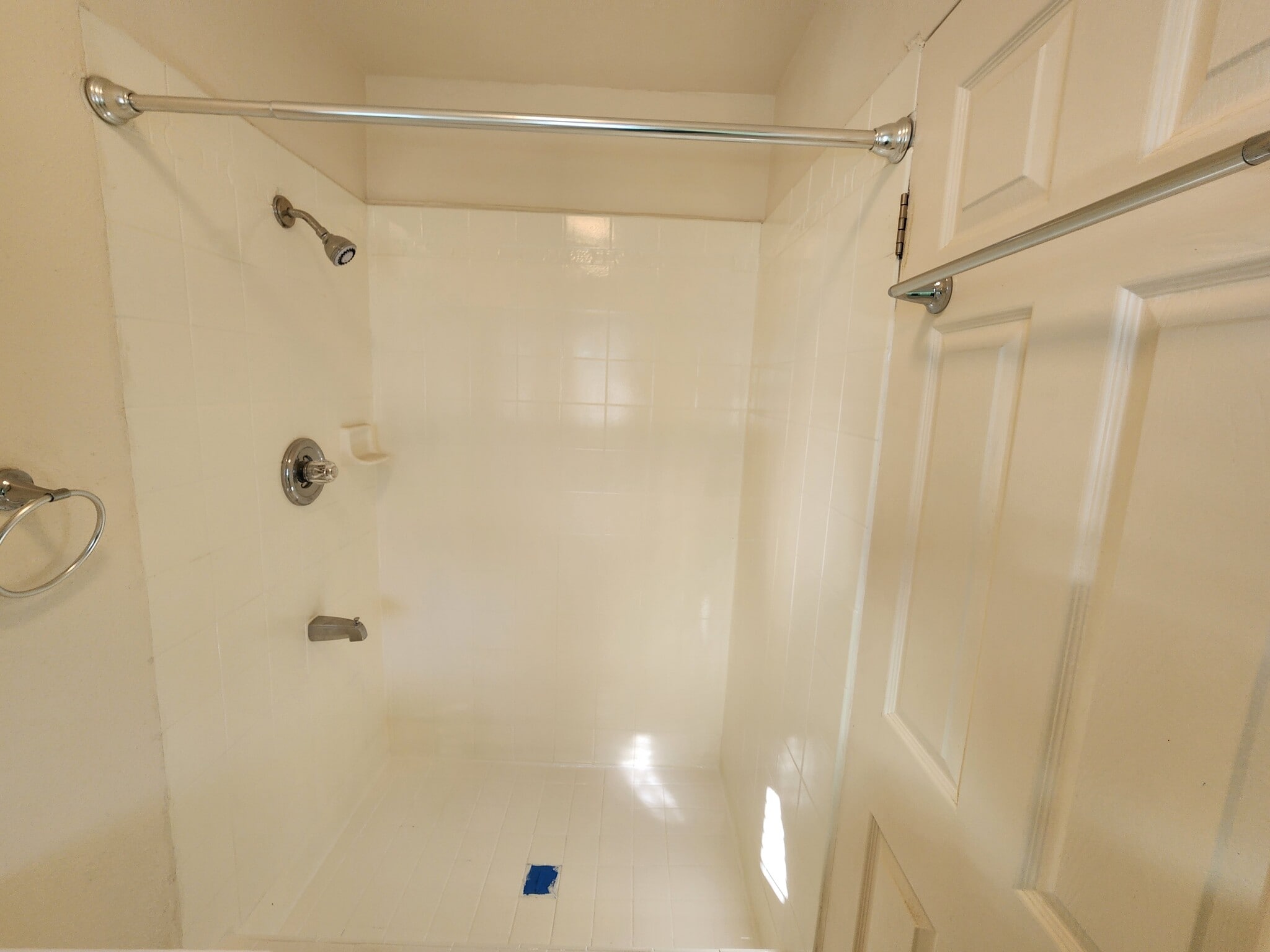 Building Photo - 5941 Whitnall Hwy