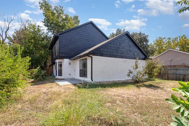 Building Photo - 6767 Dandelion Dr