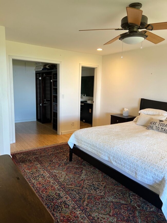 Building Photo - Furnished Kulamanu Home