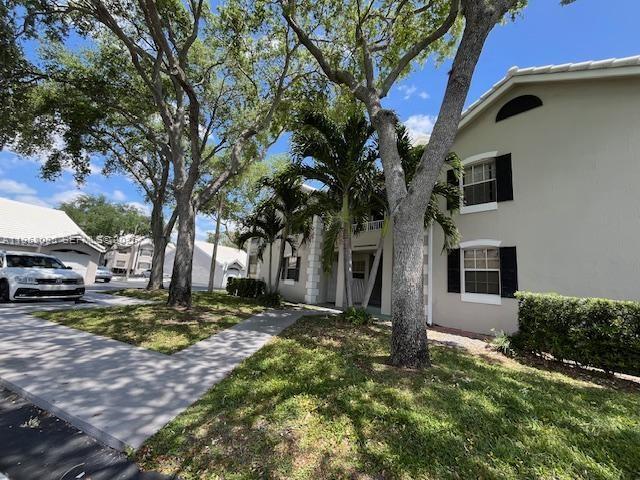 Building Photo - 2880 N Oakland Forest Dr