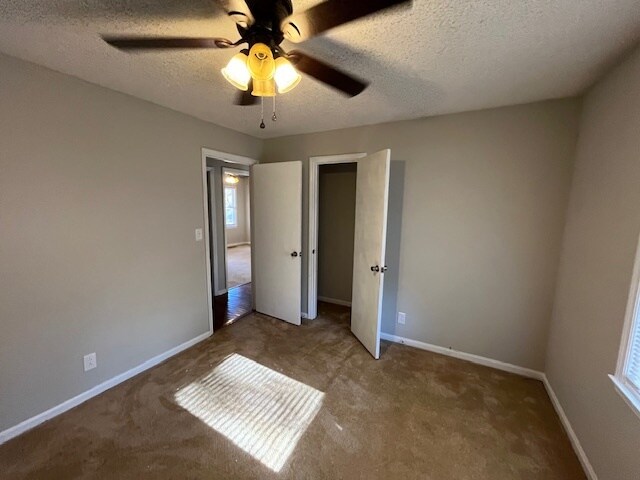 Building Photo - 510 Table Mountain Dr