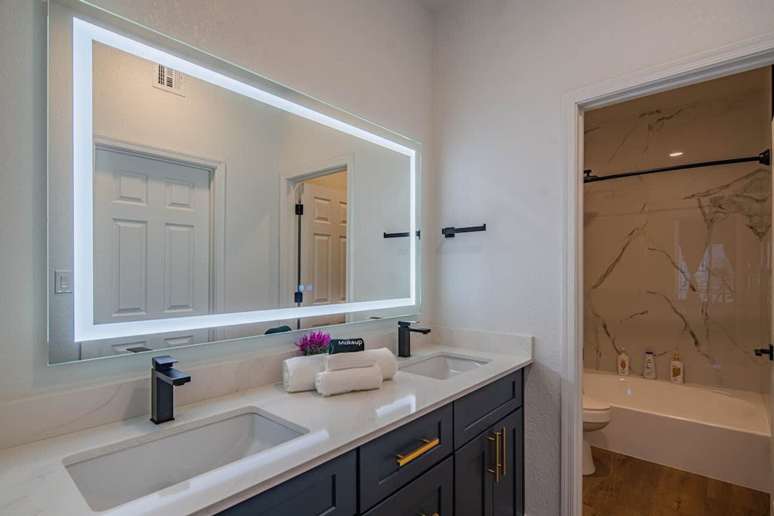 Building Photo - 7900 E Princess Dr