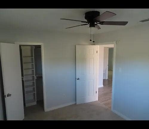 Building Photo - 3225 Evergreen Dr