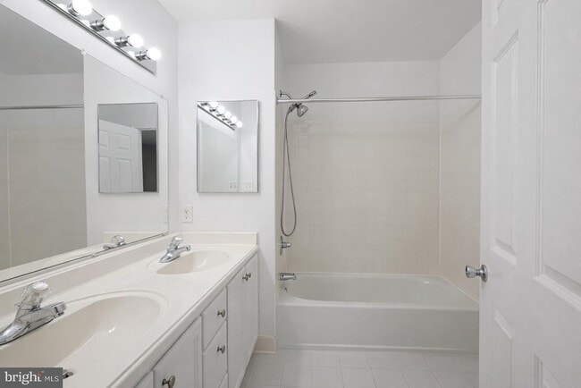 Building Photo - 14020 Jump Dr