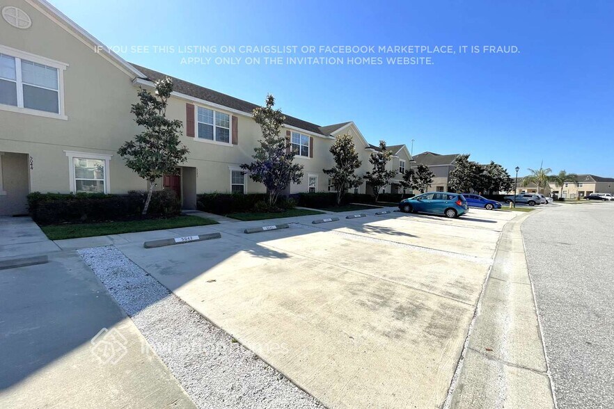 Building Photo - 5042 Chipotle Ln