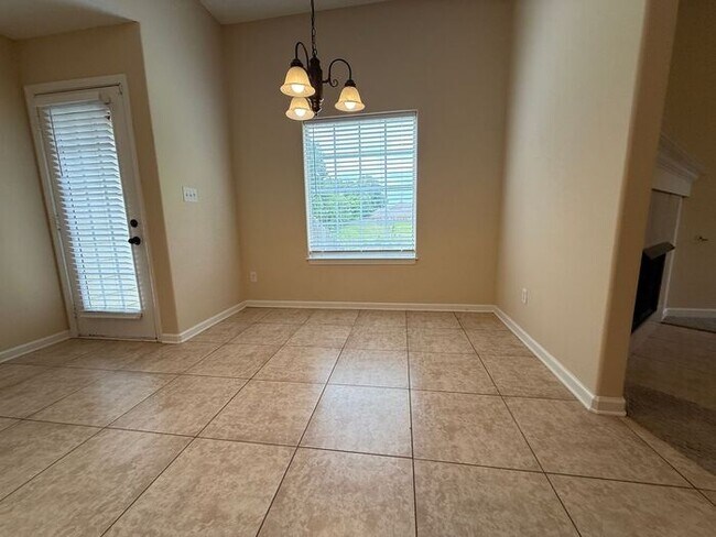 Building Photo - Gated Community - 3 Bedroom 2 Bathroom Cordova Rental Home