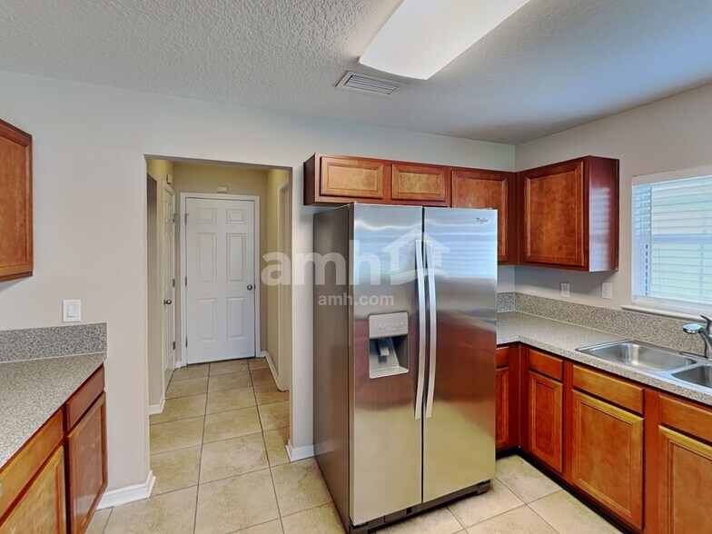 Building Photo - 2531 Fox Hill Ln