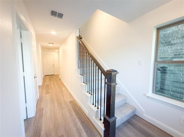 Building Photo - 114 Settlers Wy