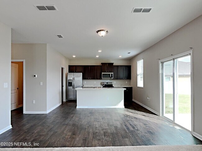 Building Photo - 11619 White Sturgeon Ct