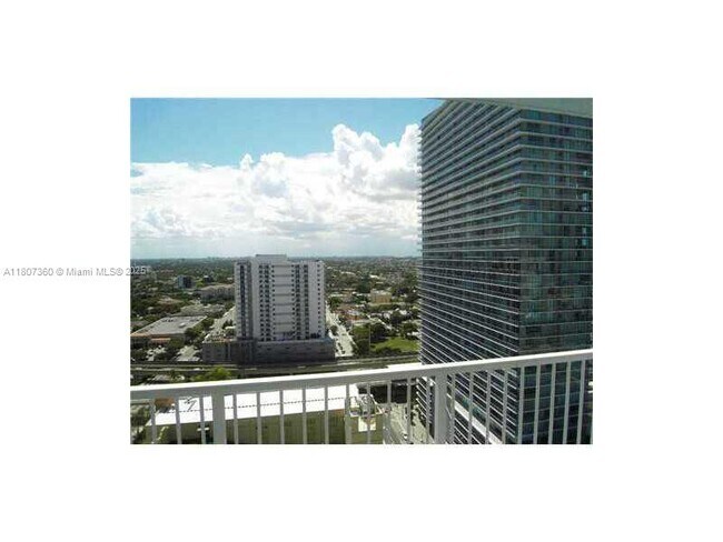 Building Photo - 1250 S Miami Ave