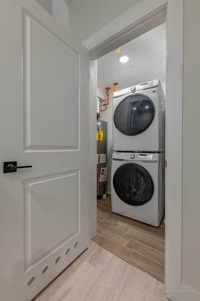 Building Photo - 4021 N Keystone Ave