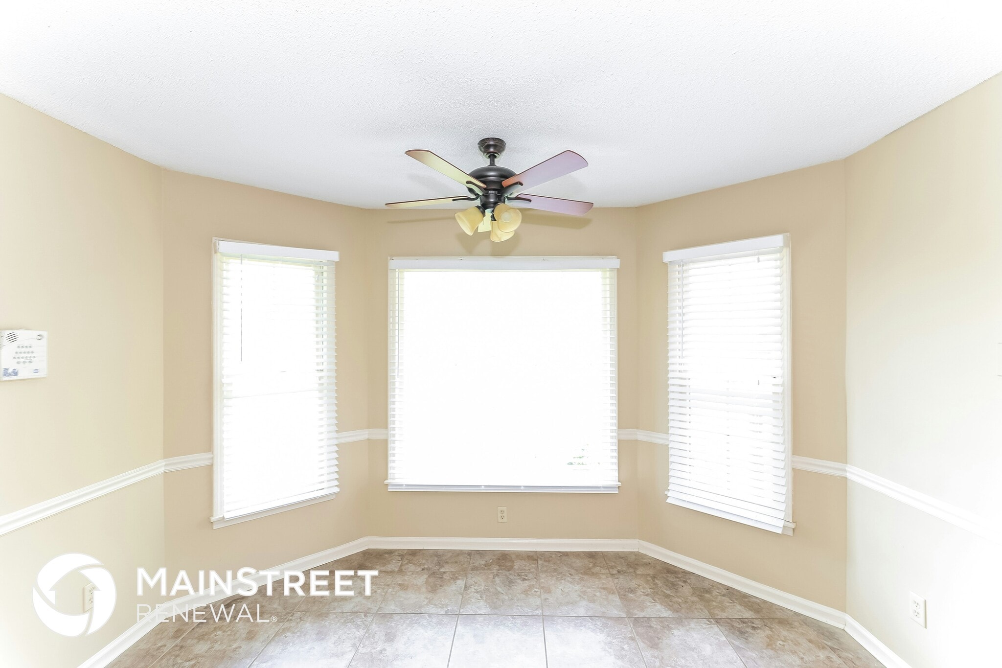 Building Photo - 7330 Ashley Oaks Dr