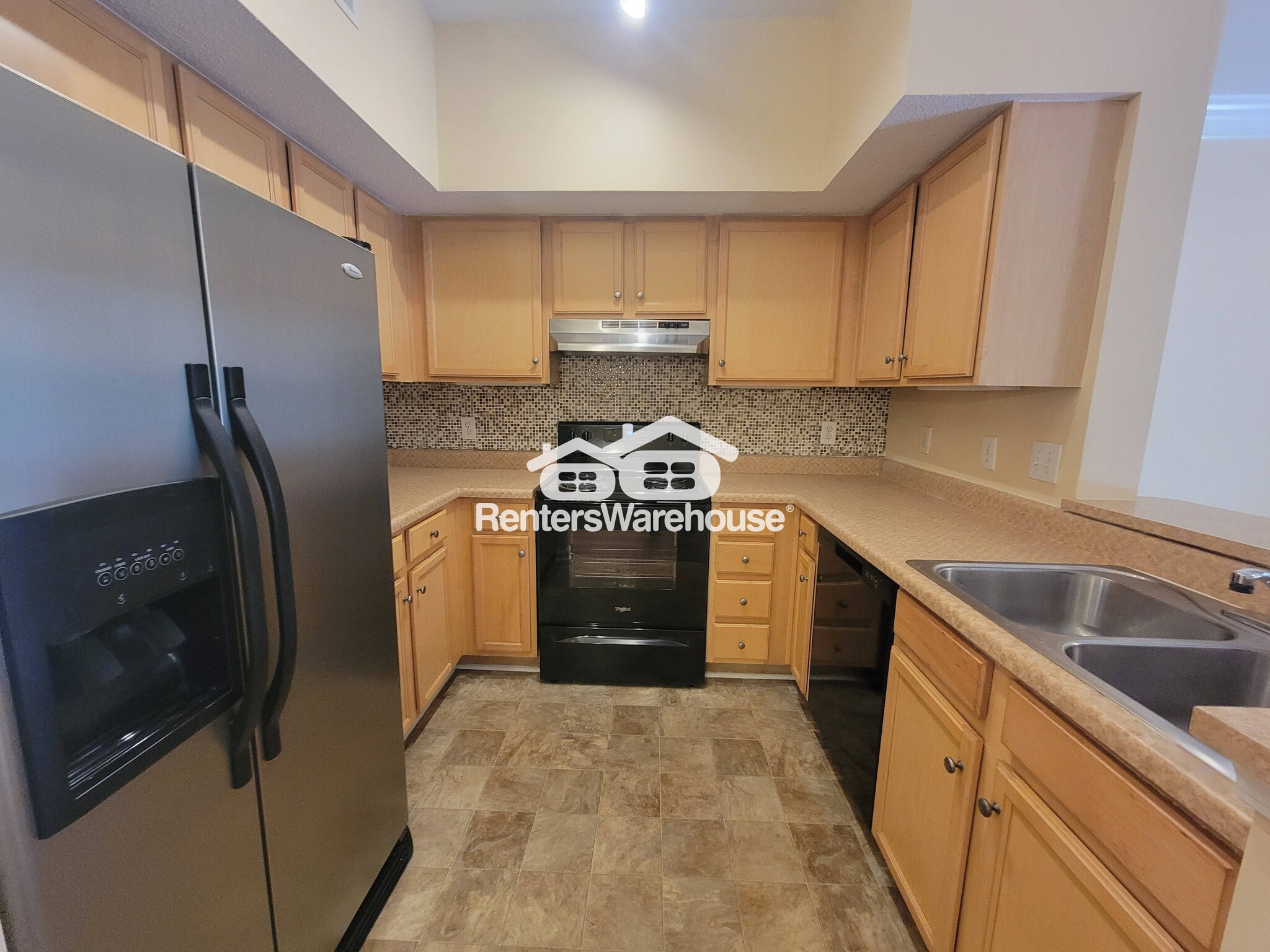 Building Photo - 245 Amal Dr SW