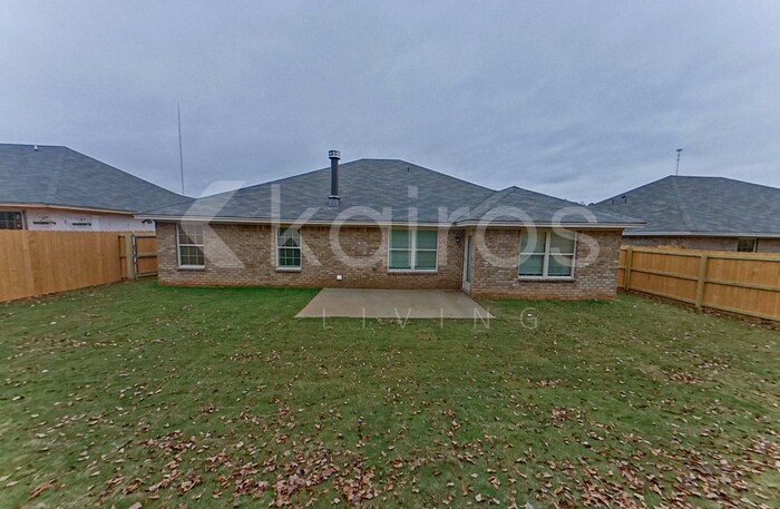 Building Photo - 755 Park Ln