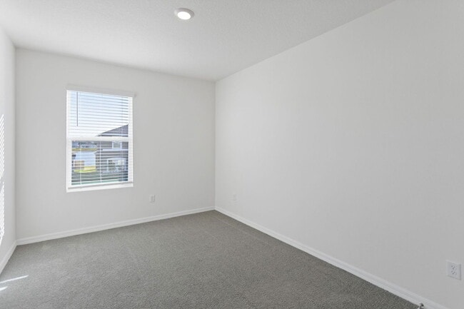 Building Photo - 5557 Birch River Trl