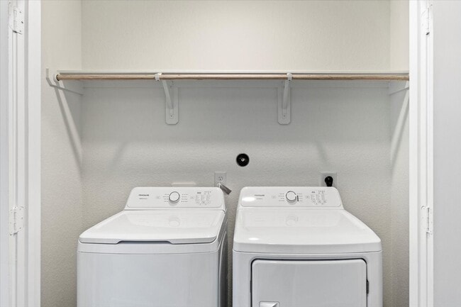 Building Photo - 20931 San Felice Ln