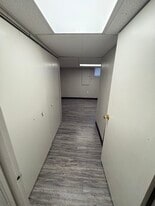 Building Photo - 34130 Utica Rd