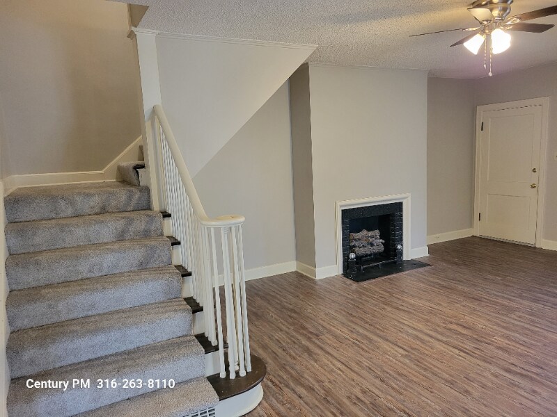Building Photo - 3419 Edgemont St