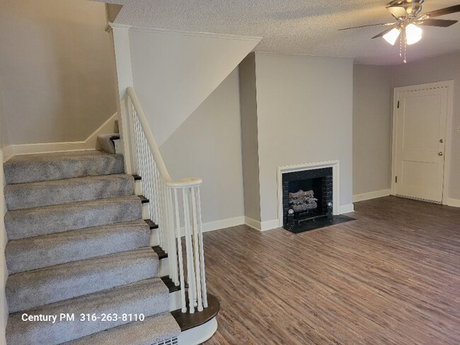 Building Photo - 3419 Edgemont St