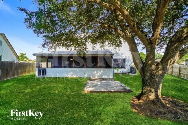 Building Photo - 8180 Maple Meadow Dr