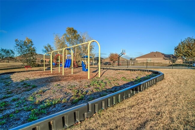 Building Photo - 12716 Heritage Oaks Dr