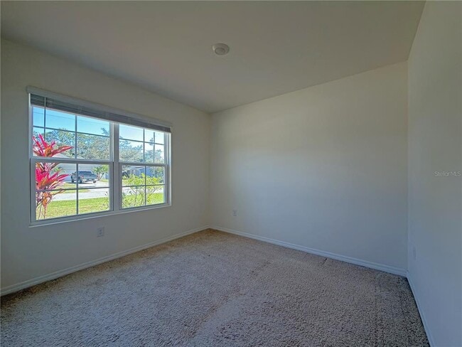 Building Photo - 2920 Blackburn Ave