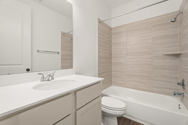 Building Photo - 4918 Morrison Dr