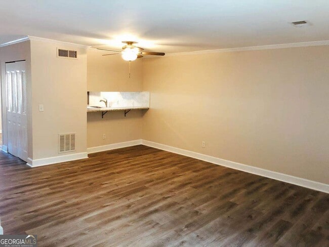 Building Photo - 1819 Cumberland Valley Pl SE