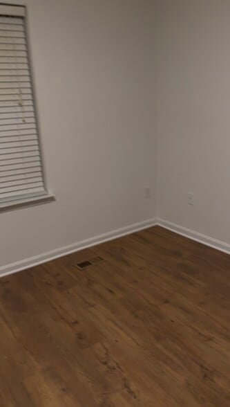 Building Photo - 243 Magellan Dr