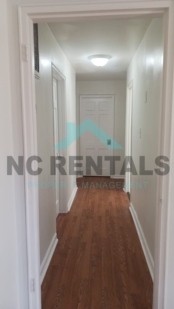 Building Photo - 1209 Gordon St